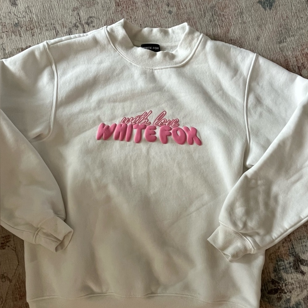 White Fox Cream Sweatshirt